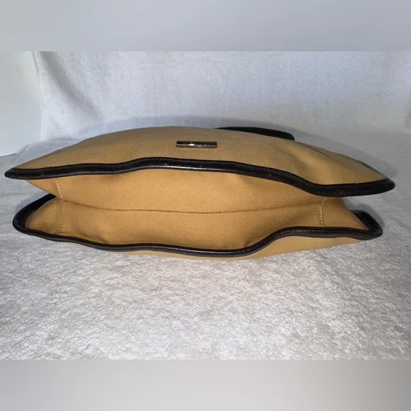 Gucci Vintage khaki brown canvas and leather trim web detail hobo. - Picture 5 of 15